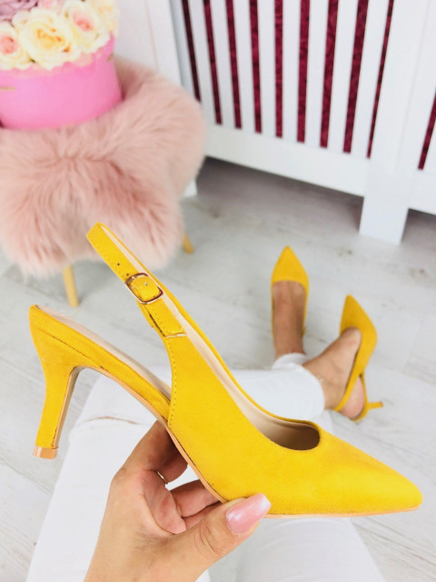 Dámské žluté sandálky Orena