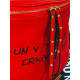 Dámská červená crossbody kabelka s nápisem
