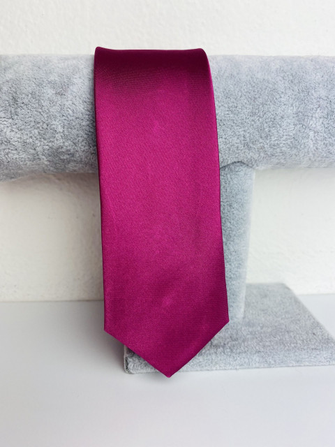Pánská cyklamenová saténová úzká kravata