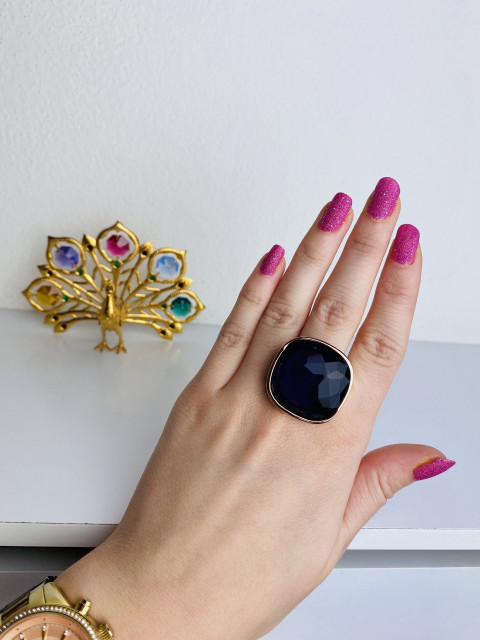 Dámský velký fialový prsten