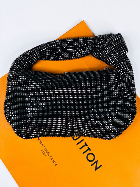 Luxusní černá dámská společenská kabelka s kamínky