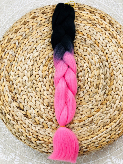 Černo-růžový pletený kanekalon