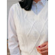 Bílá prodloužená pletená vesta