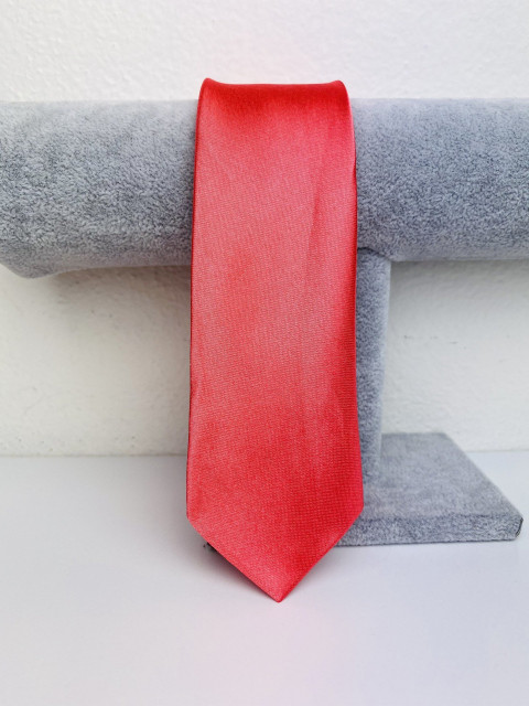 Pánská korálová saténová úzká kravata
