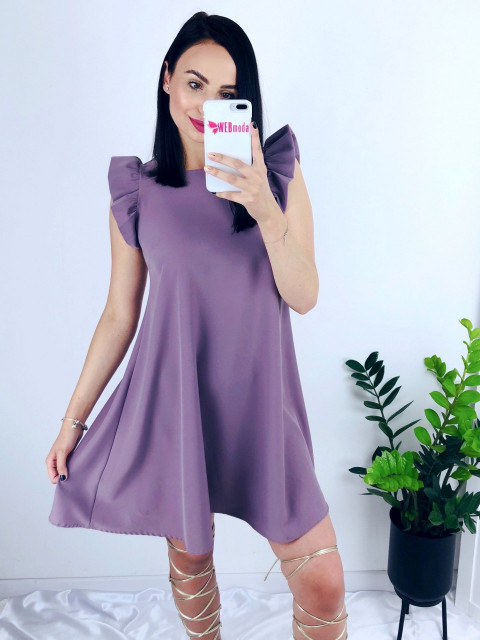 Dámské fialové šaty s volány
