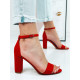 Dámské červené sandálky s hrubým podpatkem
