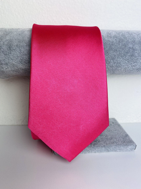 Pánská cyklamenová kravata