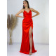 Exkluzivní červené saténové společenské šaty s rozparkem