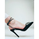 Exkluzivní dámské sandály s brožou ve tvaru srdce - černé