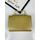Dámská zlatá společenská kabelka s kovovou rukojetí