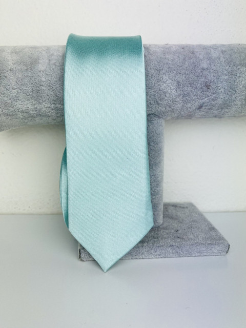 Pánská mentolová saténová úzká kravata