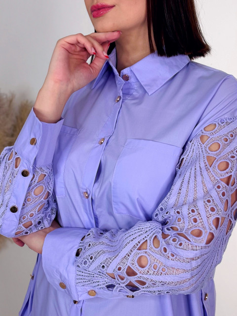 Dámská oversize prodloužená košile s krajkou a knoflíčky - fialová