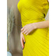 Dámské asymetrické plisované šaty na jedno rameno - žluté